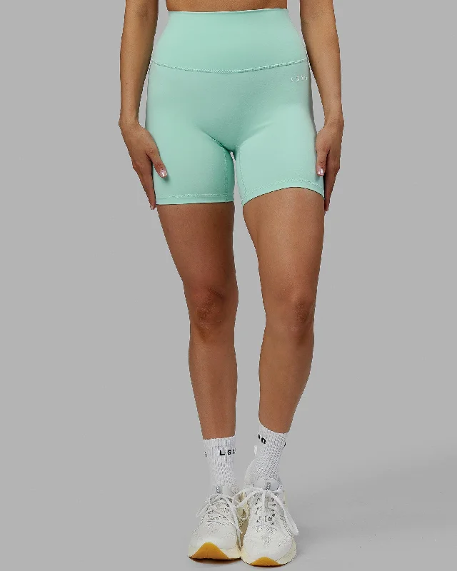 Base 2.0 Mid Short Tights - Pastel Turquoise