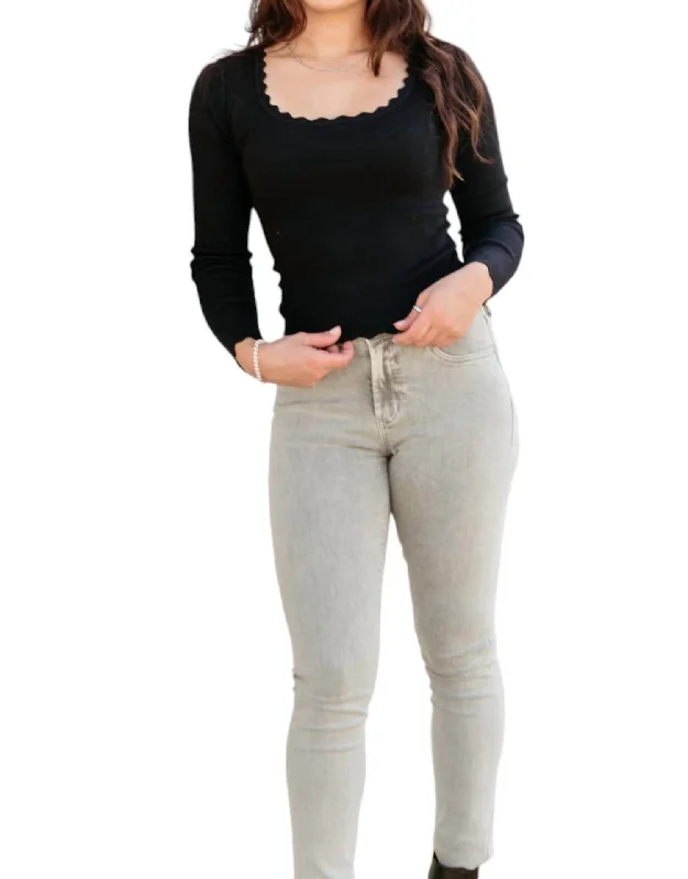 Time to Snag a Bargain!Gisele Skinny Jeans In Grey