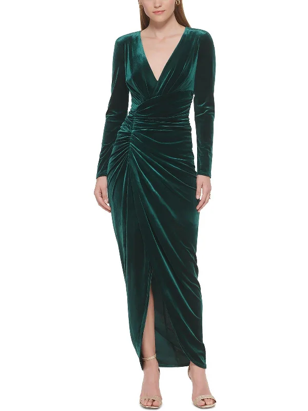 Special Offer – Act Fast!Petites Womens Velvet Long Sleeves Evening Dress