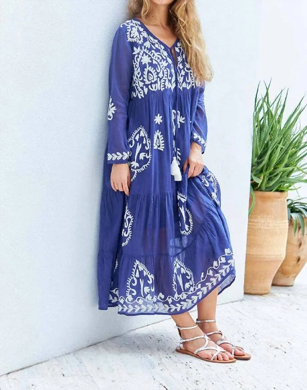 Your Discount is Waiting!Kiana Embroidered Midi Dress In Blue