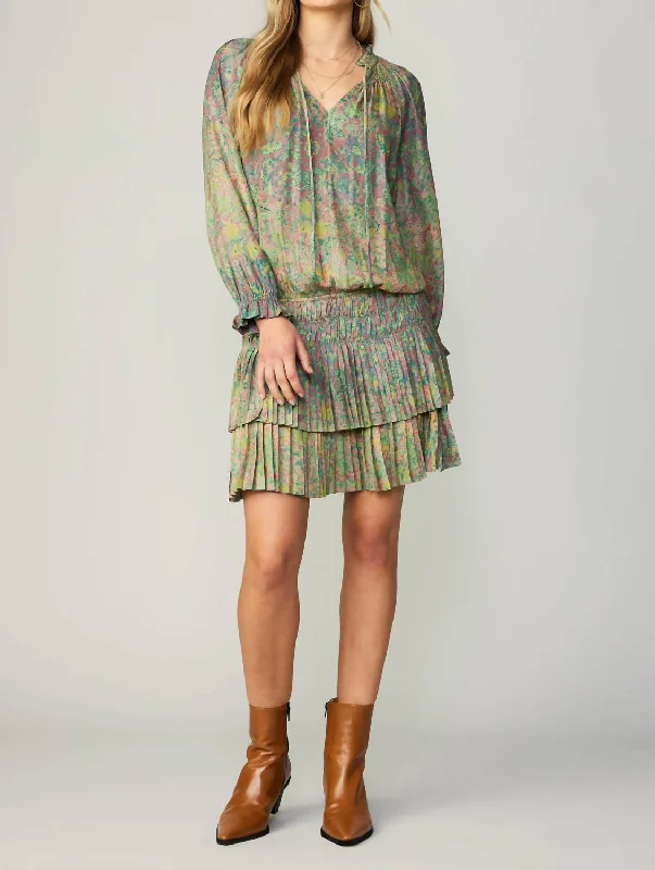 Save Like Never Before!Pleated Long Sleeve Mini Dress In Green Floral