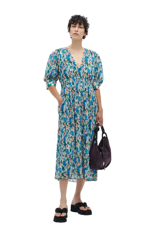 Shop Today, Save Tomorrow!V-Neck Midi Dress In Floral Azure Blue