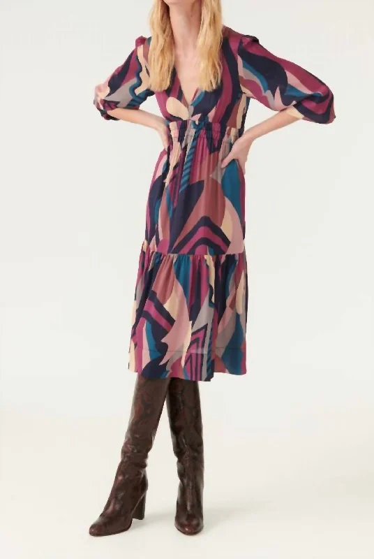 Shop Smart, Save Big!Wina Midi Dress In Maroon Pattern