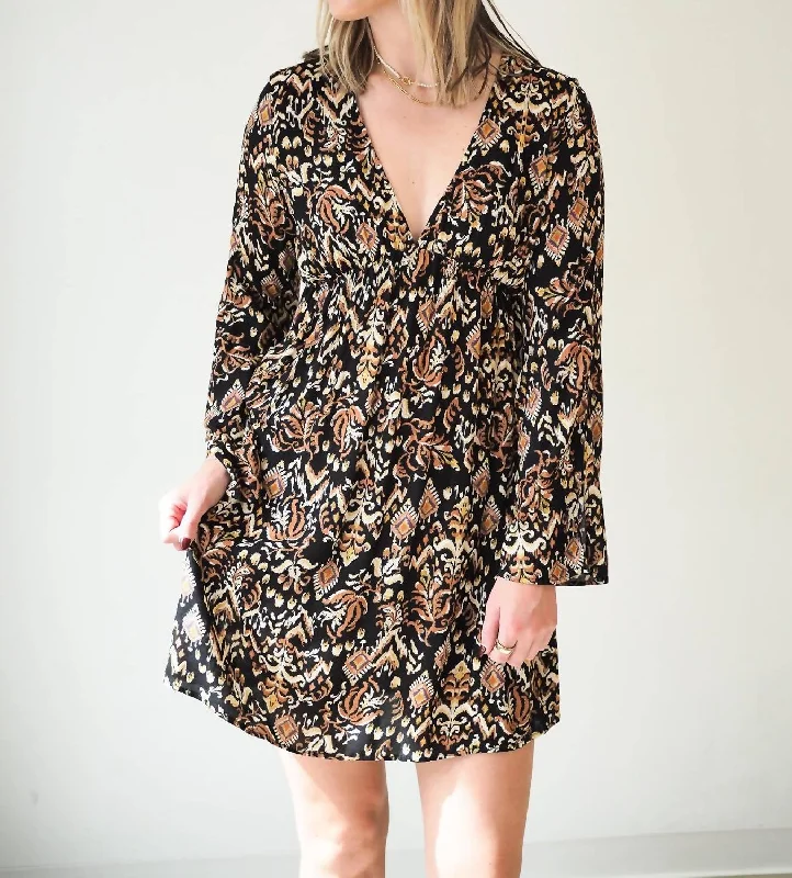 Today’s Deals, Tomorrow’s Regrets!Aria Long Sleeve V Neck Empire Mini Dress In Black