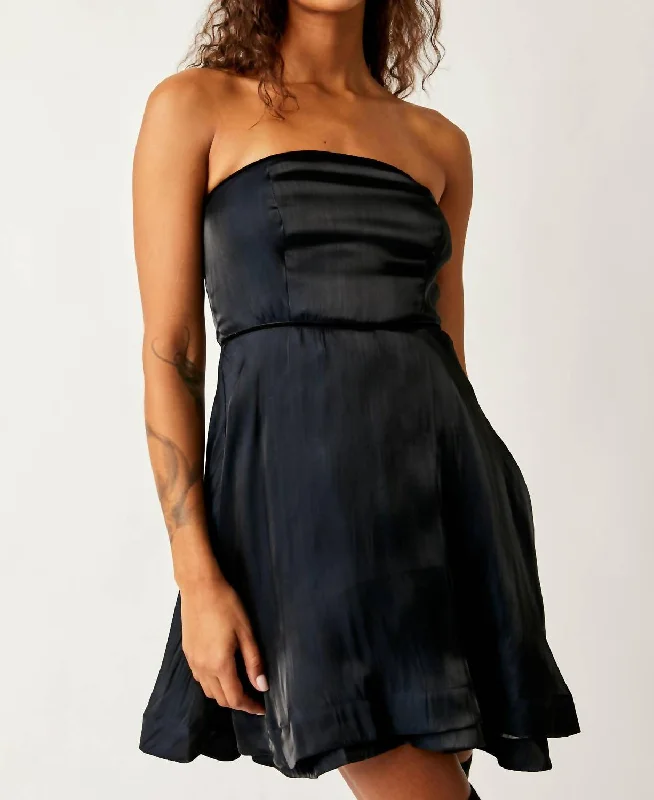 Get the Best for Less!Daisy Mini Dress In Black