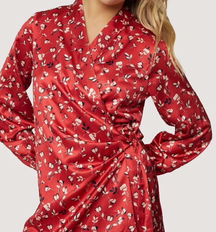 One Day Only – Huge Savings!Falling In Love Mini Dress In Red White Floral