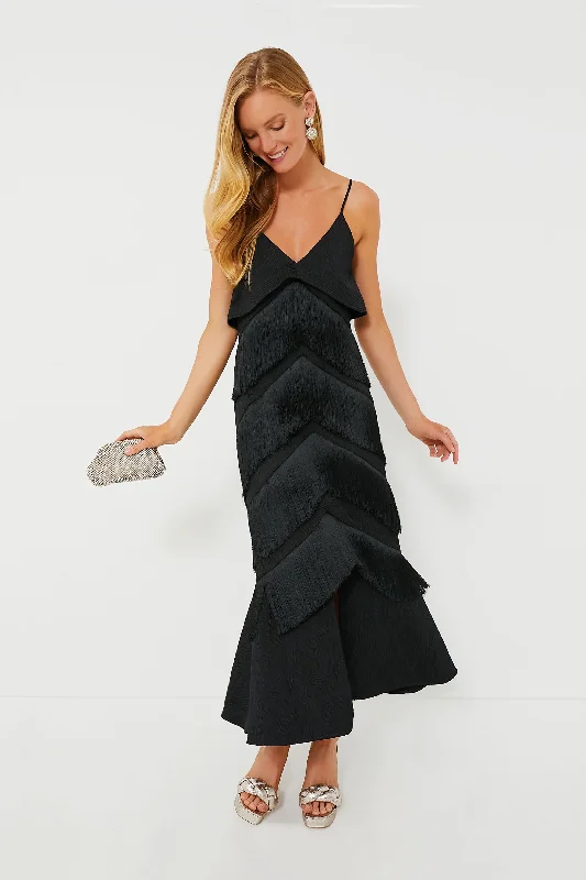 Today’s Deals, Tomorrow’s Regrets!Black Nadinee Maxi Dress