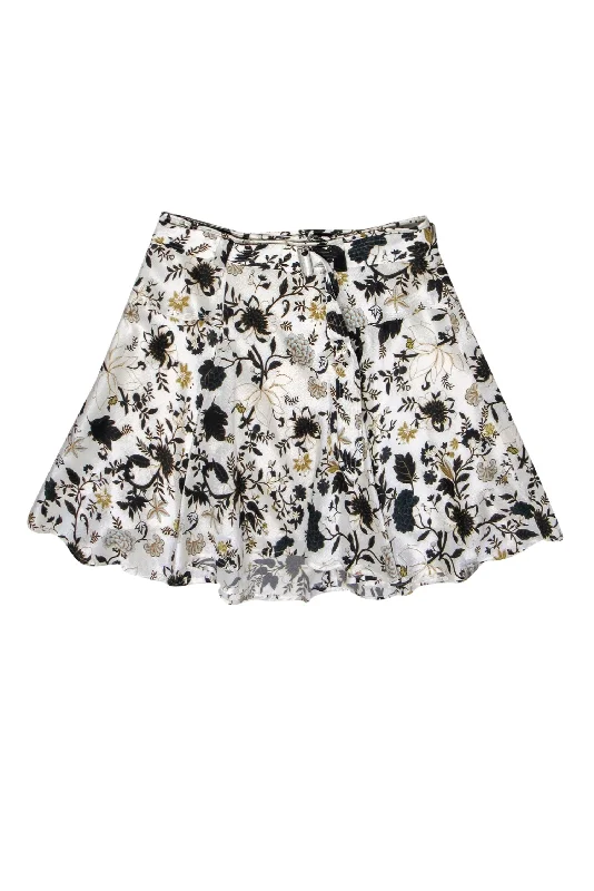 Flash Sale – Act Fast!A.L.C. - White & Black Belted Pleated Skirt w/ Yellow Florals Sz 8 Flash Sale – Act Fast!A.L.C. - White & Black Belted Pleated Skirt w/ Yellow Florals Sz 8
