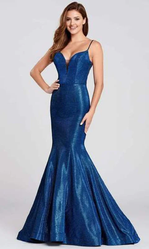 Hurry, Sale Ends Soon!Ellie Wilde - Sleeveless Plunging Neckline Mermaid Evening Dress EW120109 - 1 pc Light Gold In Size 10 Available Hurry, Sale Ends Soon!Ellie Wilde - Sleeveless Plunging Neckline Mermaid Evening Dress EW120109 - 1 pc Light Gold In Size 10 Available