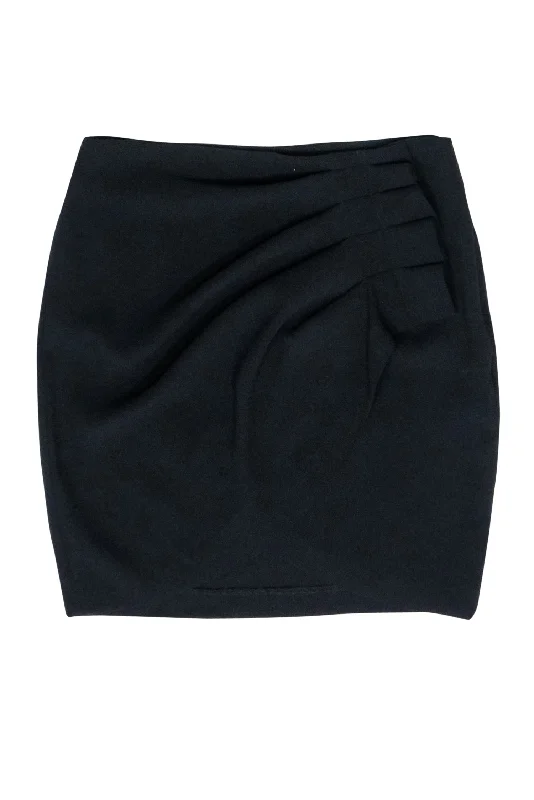 Your Chance to Save is Now!IRO - Black Pleated Ruched Tulip Front Skirt Sz 6