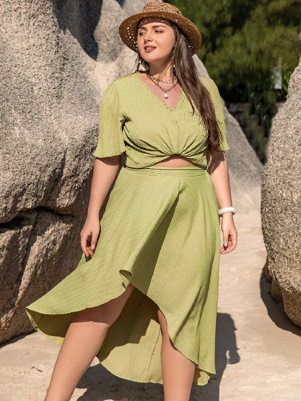 Flash Sale – Act Fast!Plus Size V-Neck Half Sleeve Top and High-Low Skirt Set