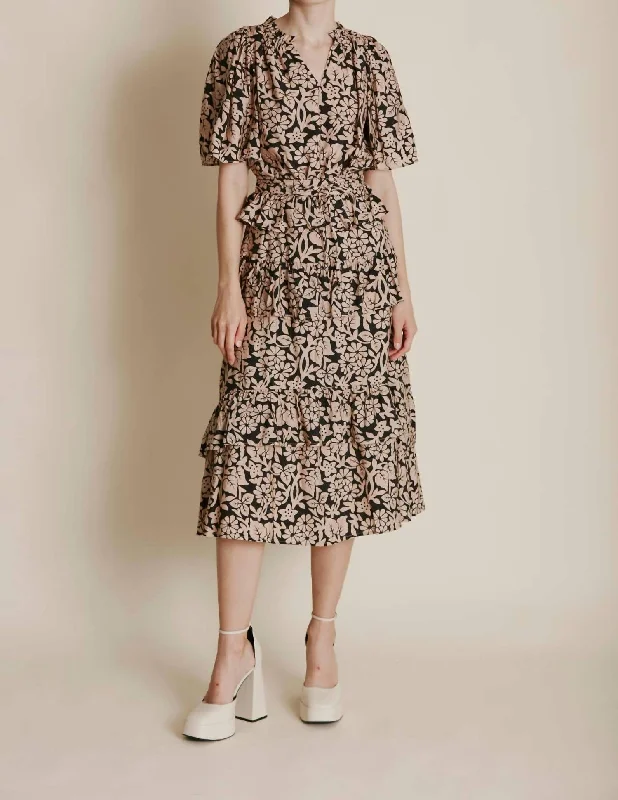 Sale Alert – Get Ready to Shop!Printed Tiered Midi Skirt In Black