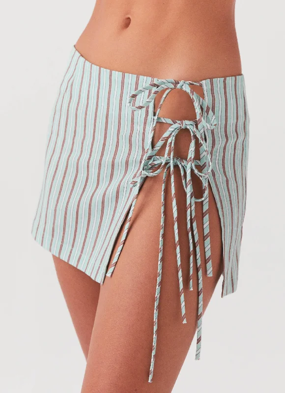 Bigger Savings, Better Shopping!Summer Retreat Mini Skirt - Coastal Stripe