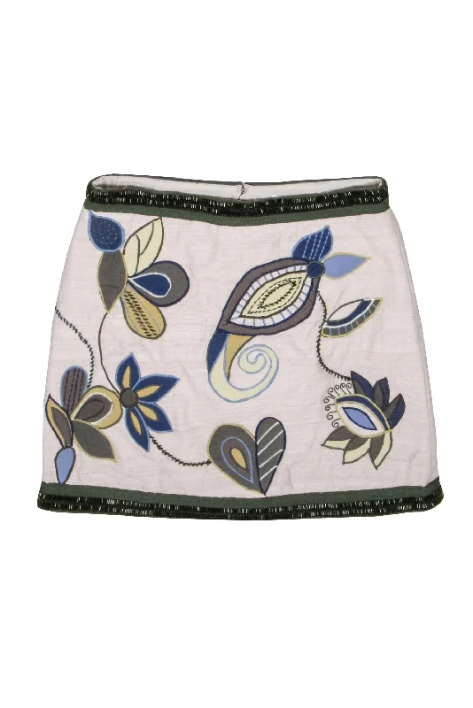 Your Favorite Sale is Back!Veronica Beard - Cream Embroidered "Igna" Silk Skirt Sz 4 Your Favorite Sale is Back!Veronica Beard - Cream Embroidered "Igna" Silk Skirt Sz 4