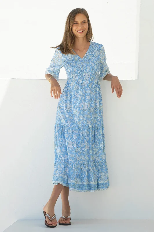 Your Exclusive Offer Awaits!Alisha Block Print Dress | Tea Rose Blue