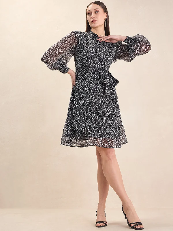 Your Dream Deal is Here!Black Floral Printed Belted Knee Length Dress