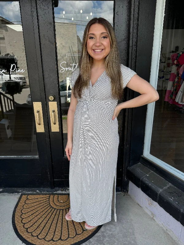 Sale Alert – Get Ready to Shop!Black striped maxi dress