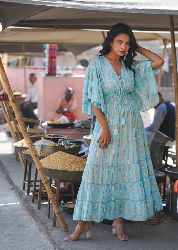 Shop the Hottest Deals!Clare Dress Turquoise