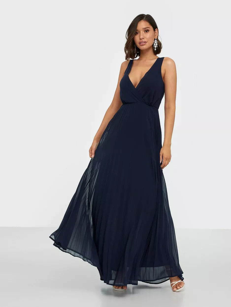Exclusive Deals Just for You!Lace Straps Navy Pleated Maxi Dress
