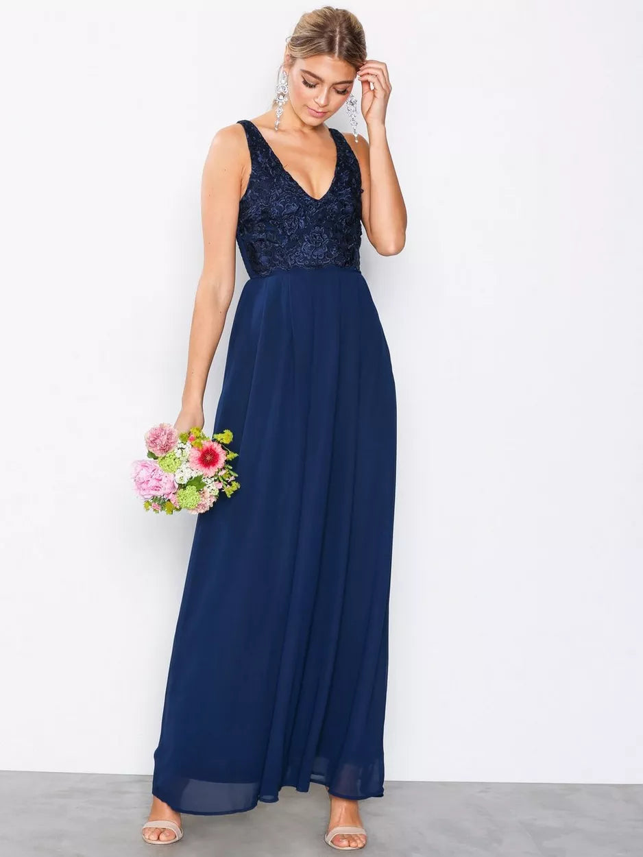 Your Favorite Sale is Back!Navy Lace Maxi Dress