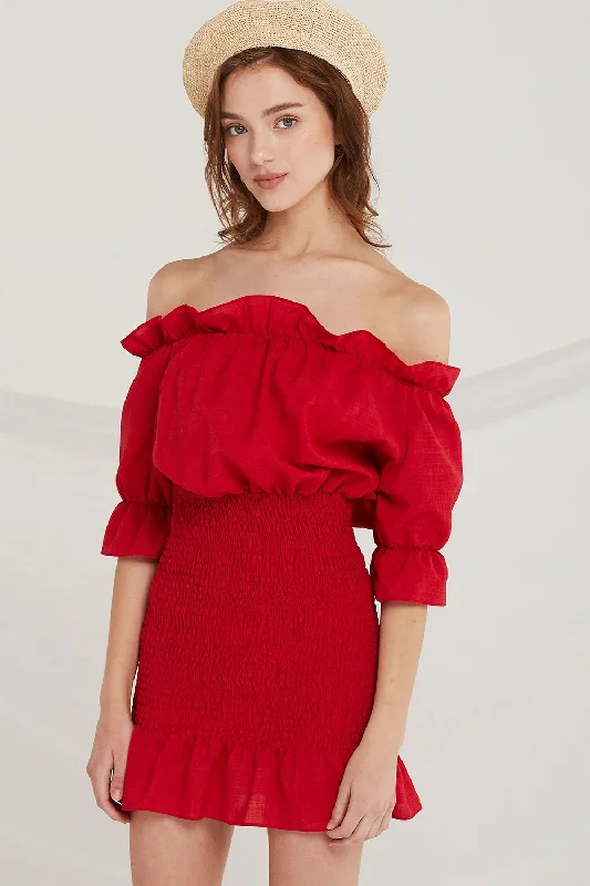 Time to Save Big!Yaretzi Off-the-Shoulder Smocked Dress