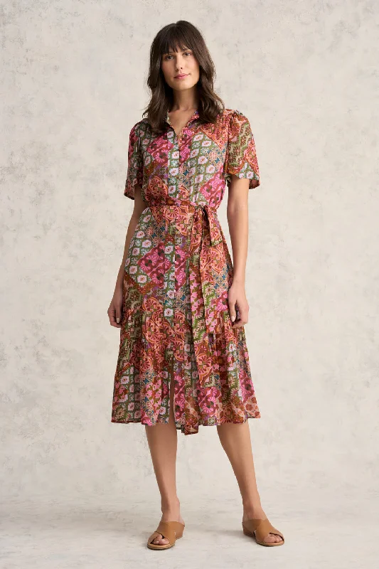 Sale Alert – Get Ready to Shop!Georgette Flutter Sleeve Dress