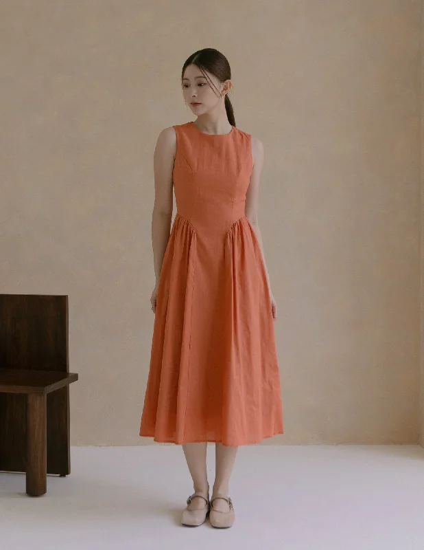 Get More, Spend Less – Shop Now!Zuri Pleated Dress in Terracotta