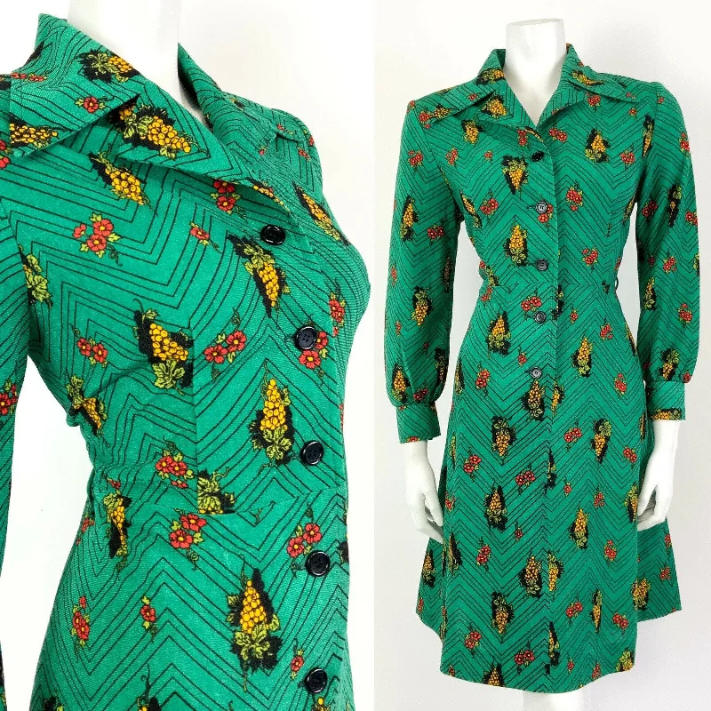 Grab Yours Before It’s Too Late!VTG 60s 70s GREEN BLACK YELLOW ZIG-ZAG GRAPES FLORAL DAGGER SHIRT DRESS 12 14 Grab Yours Before It’s Too Late!VTG 60s 70s GREEN BLACK YELLOW ZIG-ZAG GRAPES FLORAL DAGGER SHIRT DRESS 12 14