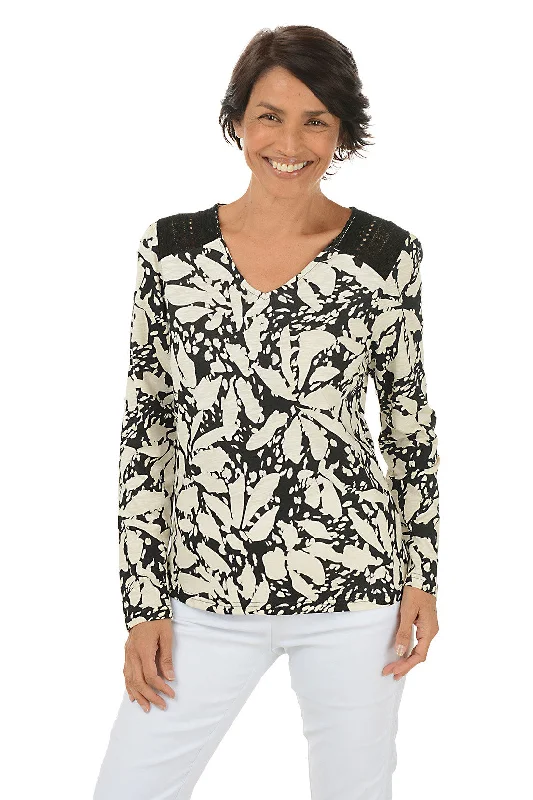 Crazy Discounts Inside!Ink Drawing Crochet Shoulder Top
