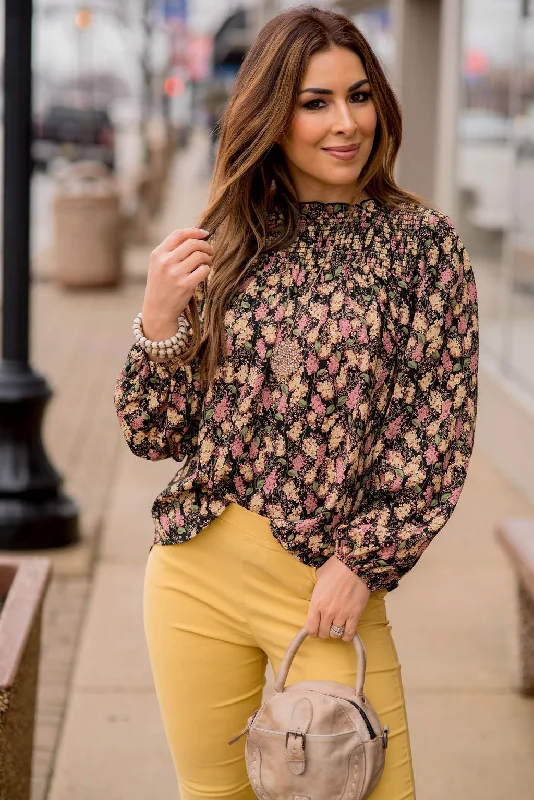 Huge Savings – Act Now!Blossoms Cinched Trim Blouse