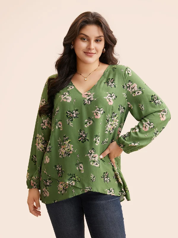 Limited Stock Available!Floral Overlapping Asymmetrical Hem Blouse