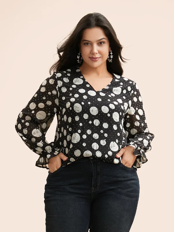 Every Deal is a Steal!Polka Dot Rhinestone Lantern Sleeve Blouse