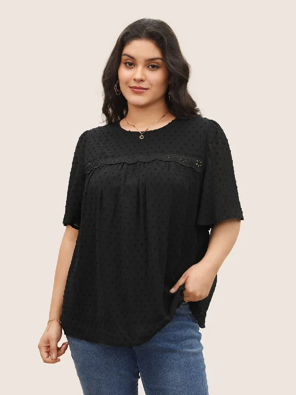 Act Fast – Limited Time Savings!Solid Texture Lace Trim See Through Gathered Blouse